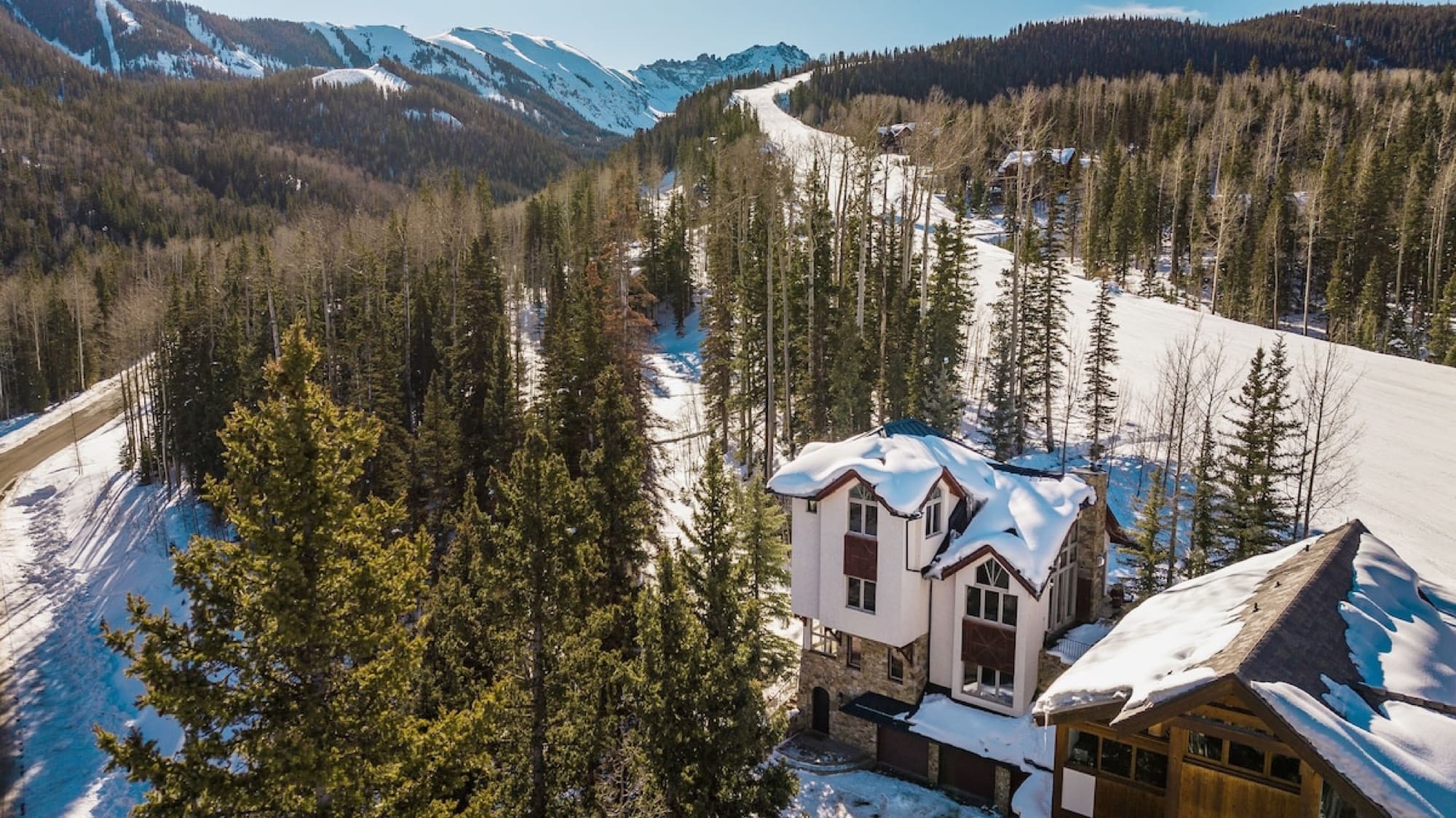 Winterleaf — interior and exterior 3